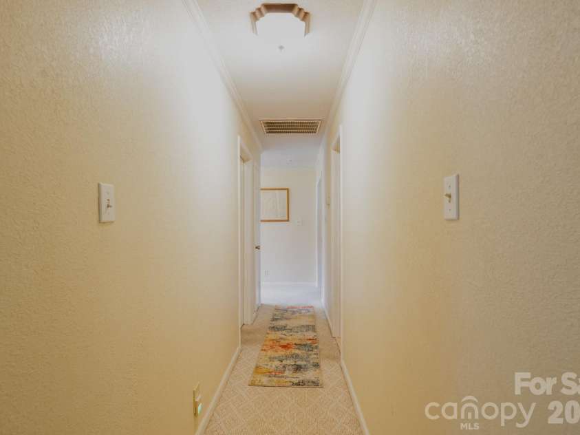 2718 Ridgewood Lane, Rock Hill, SC 29730.  MLS# CAR4396515, YatesRealty ID 36617. Hallway