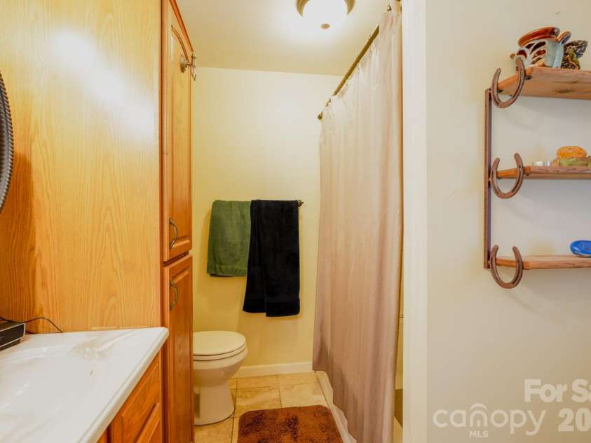 2718 Ridgewood Lane, Rock Hill, SC 29730.  MLS# CAR4396515, YatesRealty ID 36617. Primary Bath Room 2