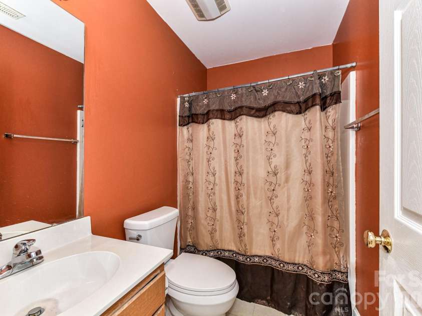 1050 Enderbury Drive, Indian Trail, NC 28079.  MLS# CAR4391433, YatesRealty ID 36619. 