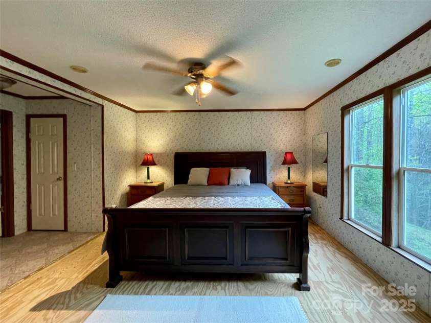 784 Fred Holcombe Road, Mars Hill, NC 28754.  MLS# CAR4251876, YatesRealty ID 3662. 