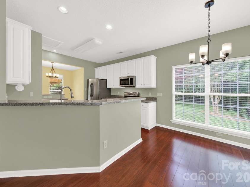 6320 Revlock Court, Charlotte, NC 28226.  MLS# CAR4392403, YatesRealty ID 36620. 