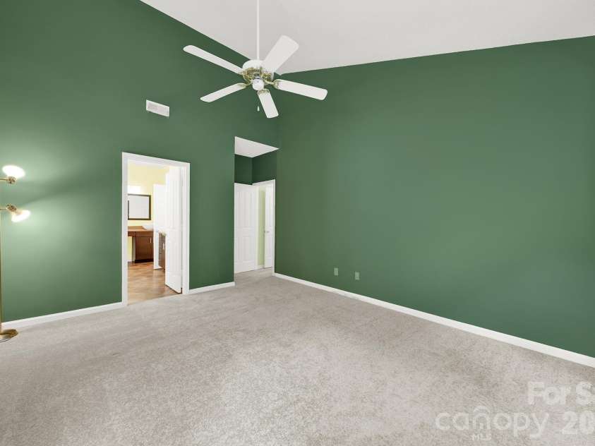 6320 Revlock Court, Charlotte, NC 28226.  MLS# CAR4392403, YatesRealty ID 36620. 