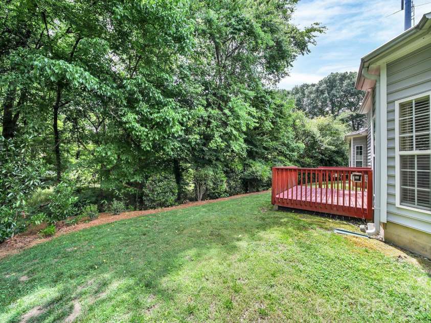 6320 Revlock Court, Charlotte, NC 28226.  MLS# CAR4392403, YatesRealty ID 36620. 