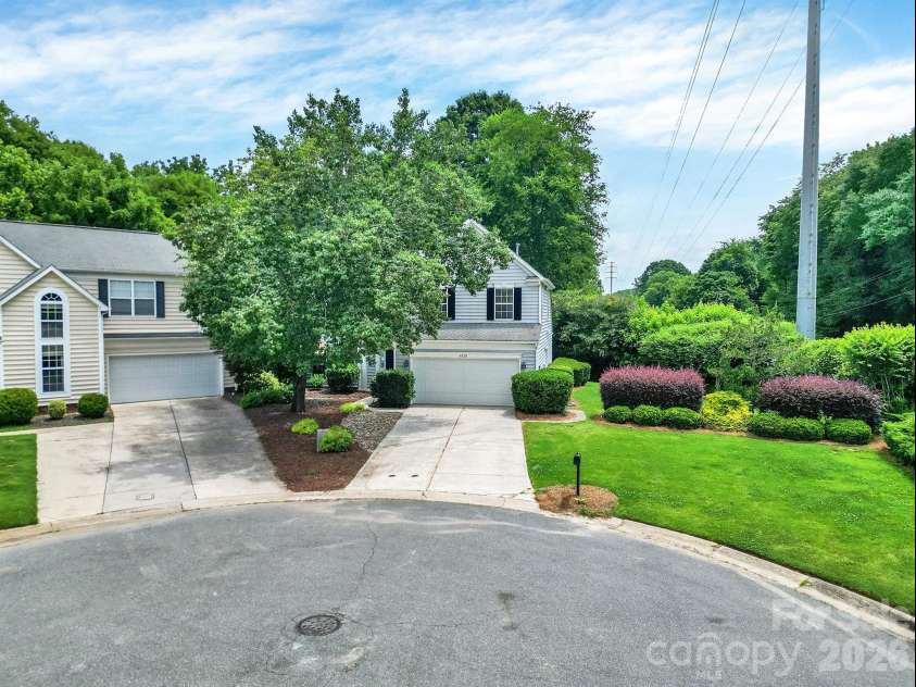 6320 Revlock Court, Charlotte, NC 28226.  MLS# CAR4392403, YatesRealty ID 36620. 