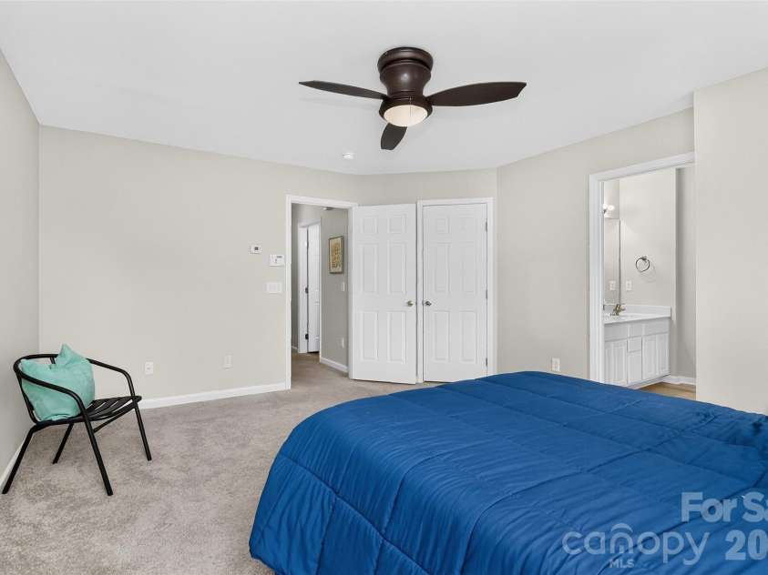 12905 Bullock Greenway Boulevard, Charlotte, NC 28277.  MLS# CAR4400606, YatesRealty ID 36621. 
