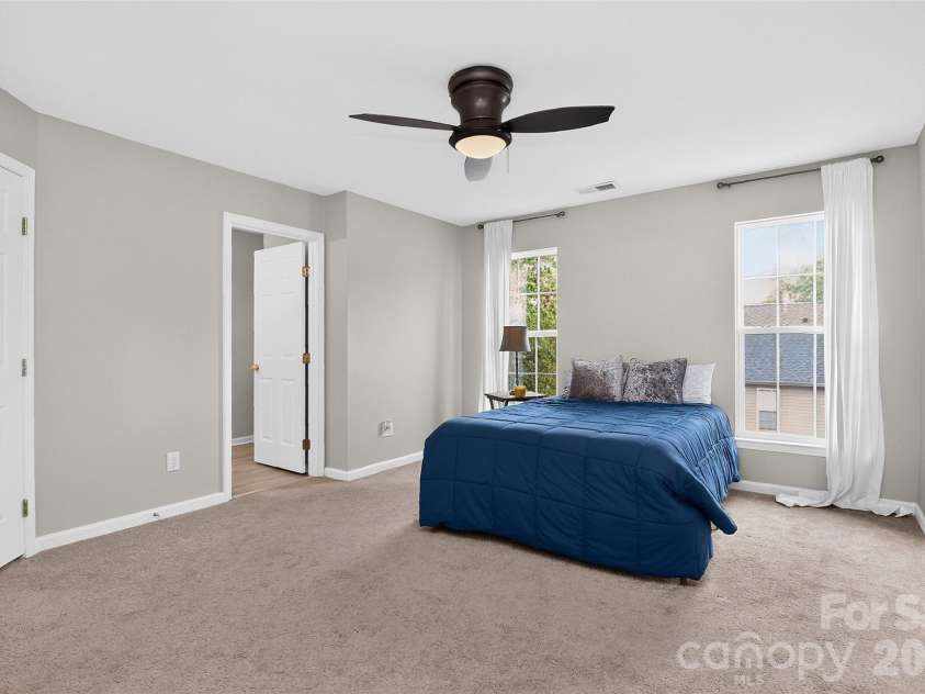 12905 Bullock Greenway Boulevard, Charlotte, NC 28277.  MLS# CAR4400606, YatesRealty ID 36621. 