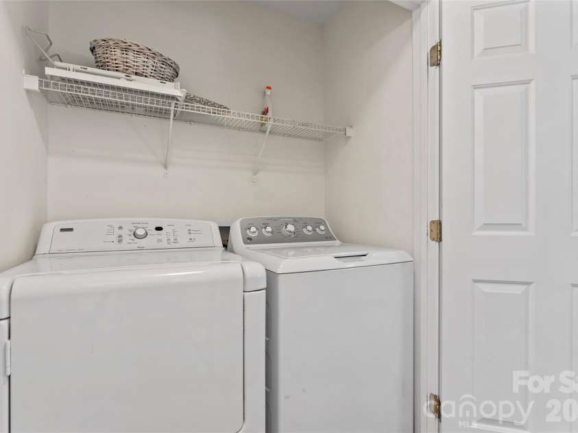 12905 Bullock Greenway Boulevard, Charlotte, NC 28277.  MLS# CAR4400606, YatesRealty ID 36621. Laundry hookup on third floor