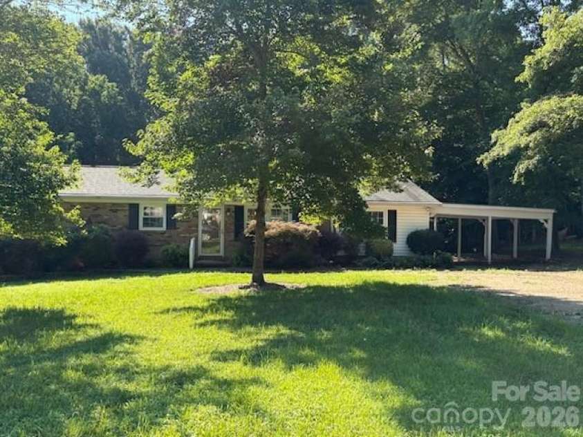 6081 Cambridge Drive, Harrisburg, NC 28075.  MLS# CAR4401546, YatesRealty ID 36625. 