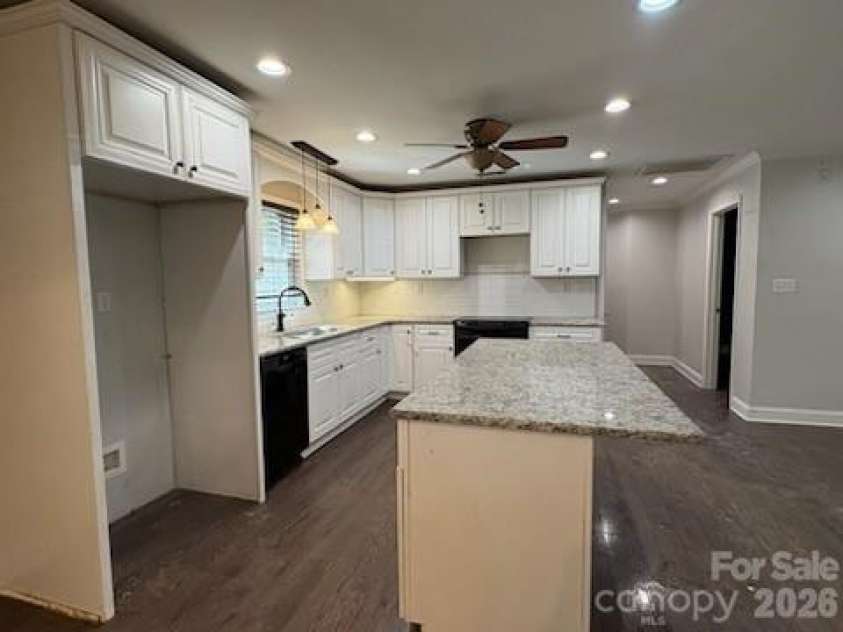 6081 Cambridge Drive, Harrisburg, NC 28075.  MLS# CAR4401546, YatesRealty ID 36625. 