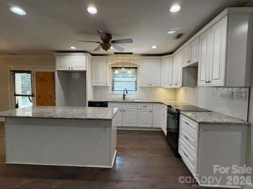 6081 Cambridge Drive, Harrisburg, NC 28075.  MLS# CAR4401546, YatesRealty ID 36625. 