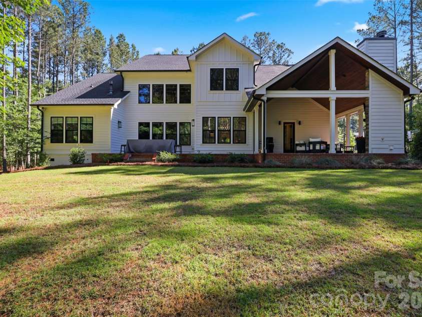 116 Silver Falls Drive, Troutman, NC 28166.  MLS# CAR4385765, YatesRealty ID 36629. 