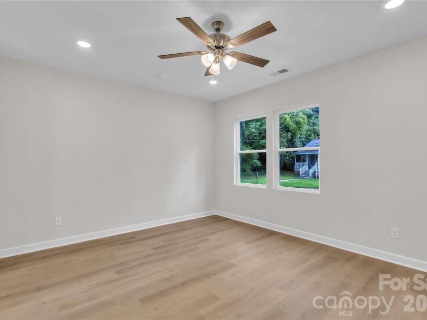 1324 Old Charlotte Road, Statesville, NC 28677.  MLS# CAR4342640, YatesRealty ID 3663. 