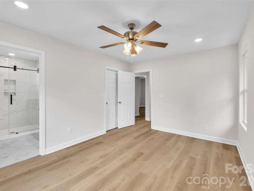 1324 Old Charlotte Road, Statesville, NC 28677.  MLS# CAR4342640, YatesRealty ID 3663. 