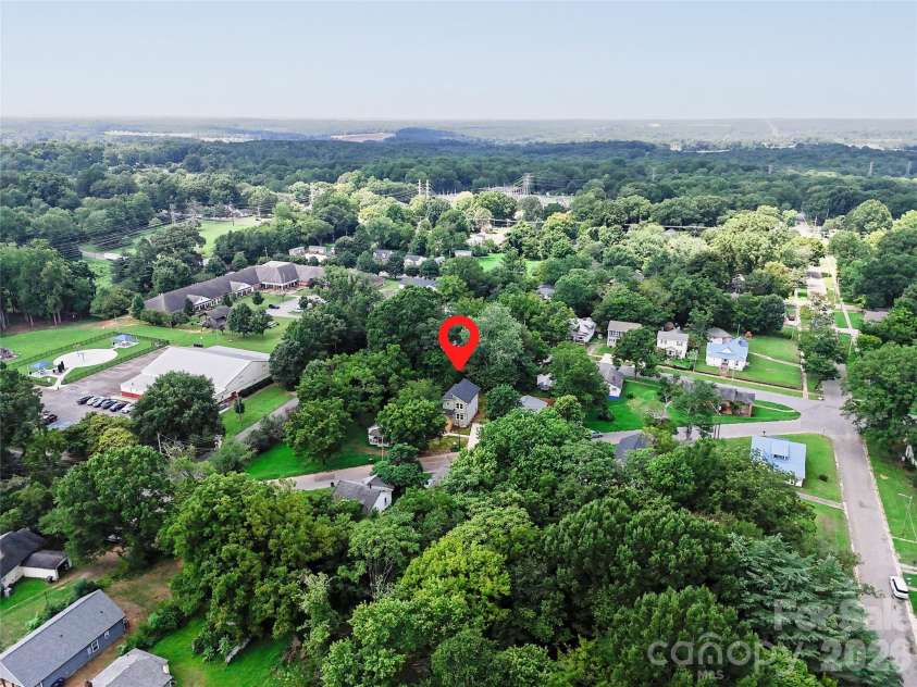 1324 Old Charlotte Road, Statesville, NC 28677.  MLS# CAR4342640, YatesRealty ID 3663. 