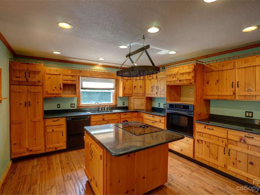 1644 West Deep Creek Road, Bryson City, NC 28713.  MLS# CAR4047288, YatesRealty ID 3663. 