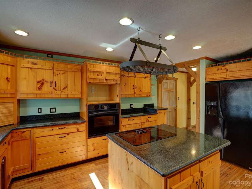 1644 West Deep Creek Road, Bryson City, NC 28713.  MLS# CAR4047288, YatesRealty ID 3663. 