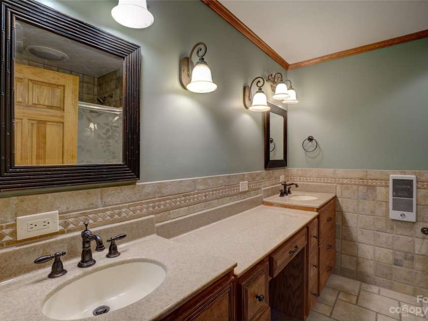 1644 West Deep Creek Road, Bryson City, NC 28713.  MLS# CAR4047288, YatesRealty ID 3663. 