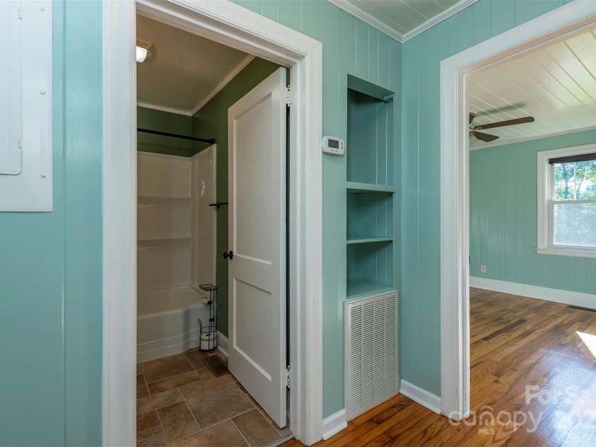 2305 Rutherford Road, Marion, NC 28752.  MLS# CAR4300683, YatesRealty ID 3663. 