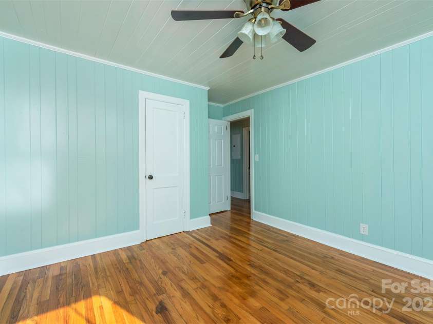 2305 Rutherford Road, Marion, NC 28752.  MLS# CAR4300683, YatesRealty ID 3663. 
