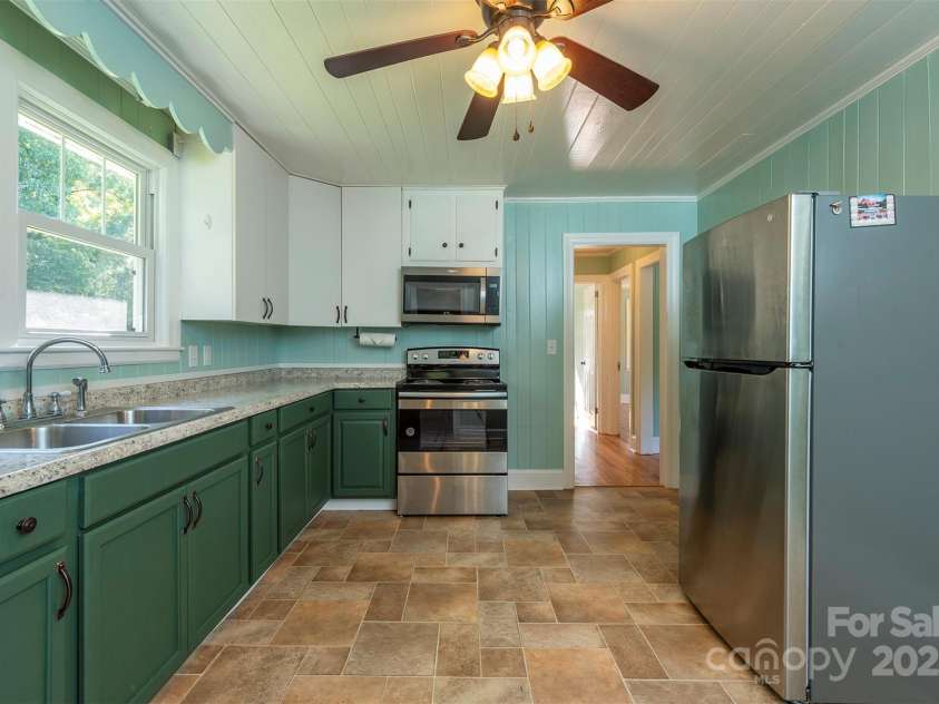 2305 Rutherford Road, Marion, NC 28752.  MLS# CAR4300683, YatesRealty ID 3663. 