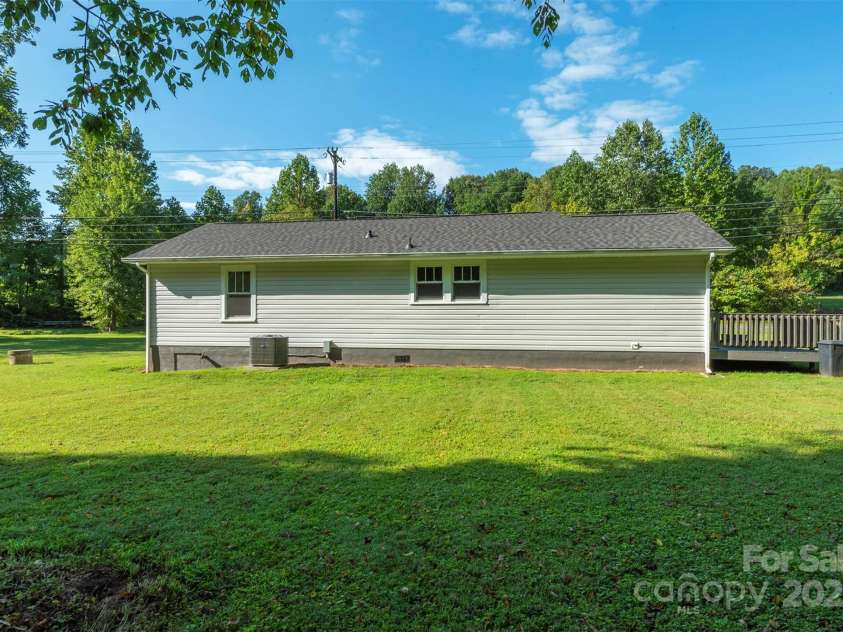 2305 Rutherford Road, Marion, NC 28752.  MLS# CAR4300683, YatesRealty ID 3663. 