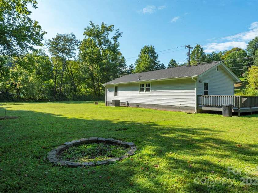 2305 Rutherford Road, Marion, NC 28752.  MLS# CAR4300683, YatesRealty ID 3663. 