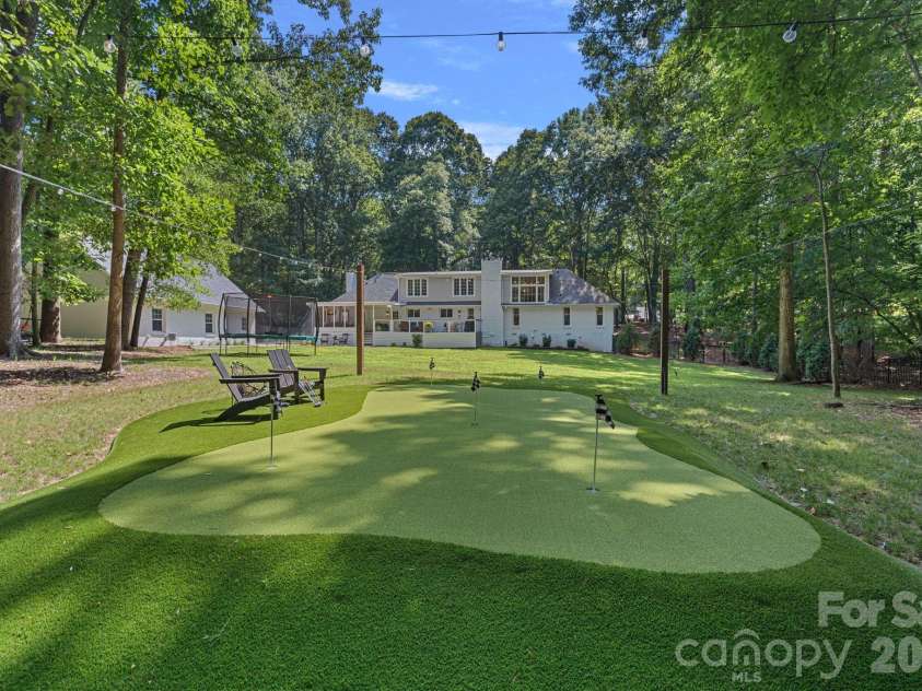 2700 High Ridge Road, Charlotte, NC 28270.  MLS# CAR4400738, YatesRealty ID 36633. 