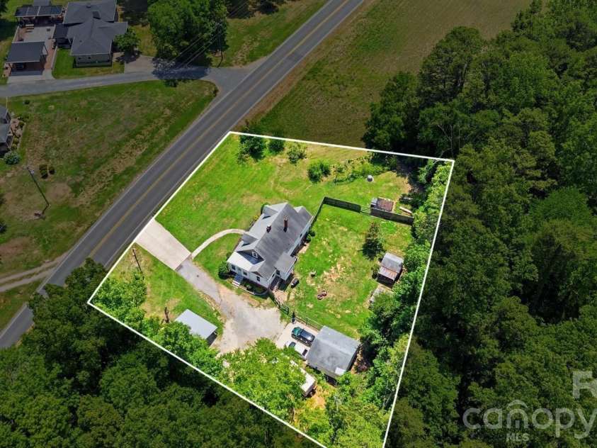 12050 Old Concord Road, Rockwell, NC 28138.  MLS# CAR4400654, YatesRealty ID 36634. 