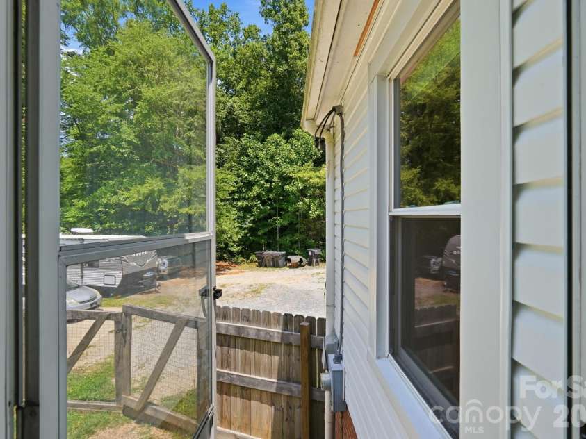 12050 Old Concord Road, Rockwell, NC 28138.  MLS# CAR4400654, YatesRealty ID 36634. 