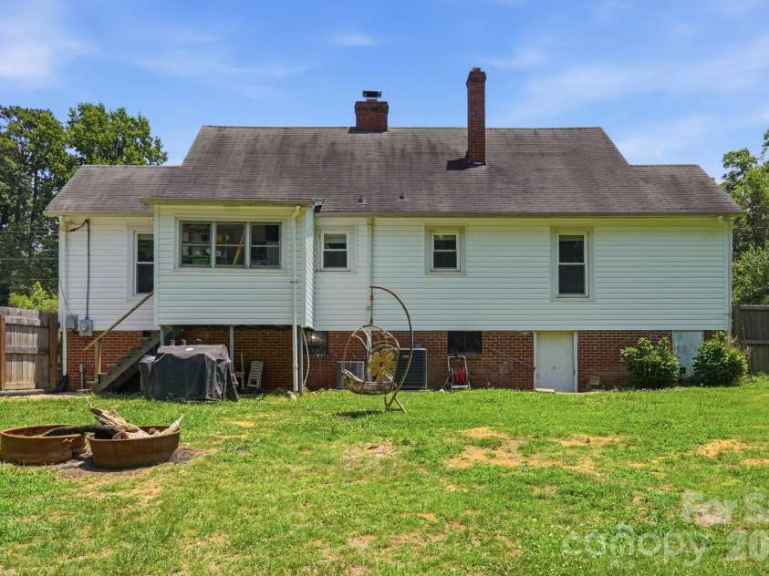 12050 Old Concord Road, Rockwell, NC 28138.  MLS# CAR4400654, YatesRealty ID 36634. 