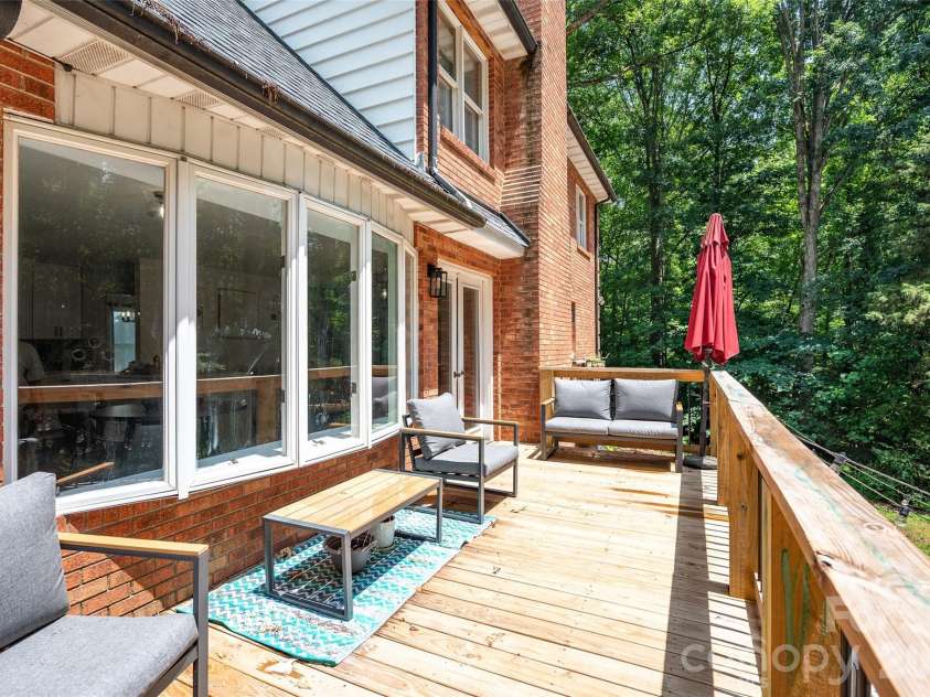 452 Faith Road, Mooresville, NC 28115.  MLS# CAR4398299, YatesRealty ID 36635. 