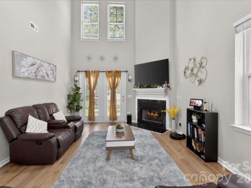 10810 Princeton Village Drive, Charlotte, NC 28277.  MLS# CAR4377601, YatesRealty ID 36636. 