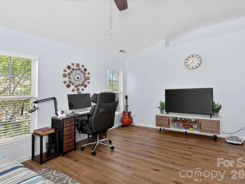 10810 Princeton Village Drive, Charlotte, NC 28277.  MLS# CAR4377601, YatesRealty ID 36636. 