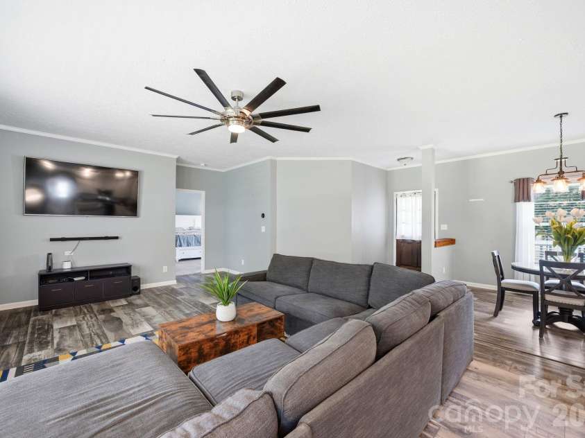 2460 Buffalo Hills Drive, Concord, NC 28025.  MLS# CAR4398419, YatesRealty ID 36637. 