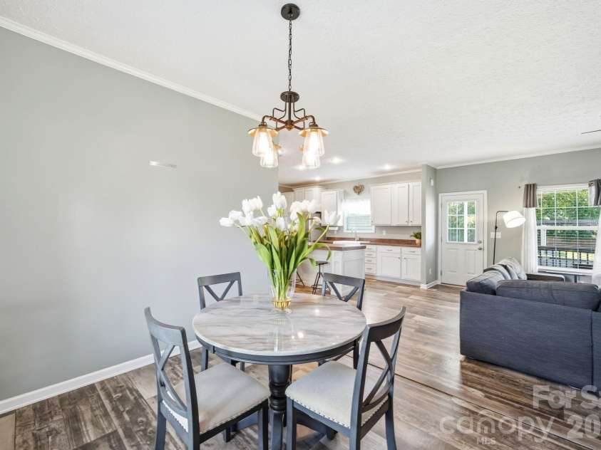 2460 Buffalo Hills Drive, Concord, NC 28025.  MLS# CAR4398419, YatesRealty ID 36637. 