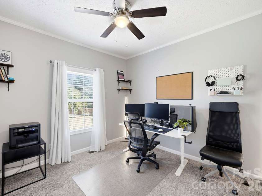 2460 Buffalo Hills Drive, Concord, NC 28025.  MLS# CAR4398419, YatesRealty ID 36637. 