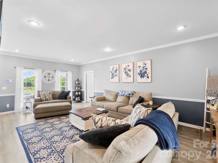 113 Ocean Drive, Shelby, NC 28152.  MLS# CAR4389617, YatesRealty ID 36639. 
