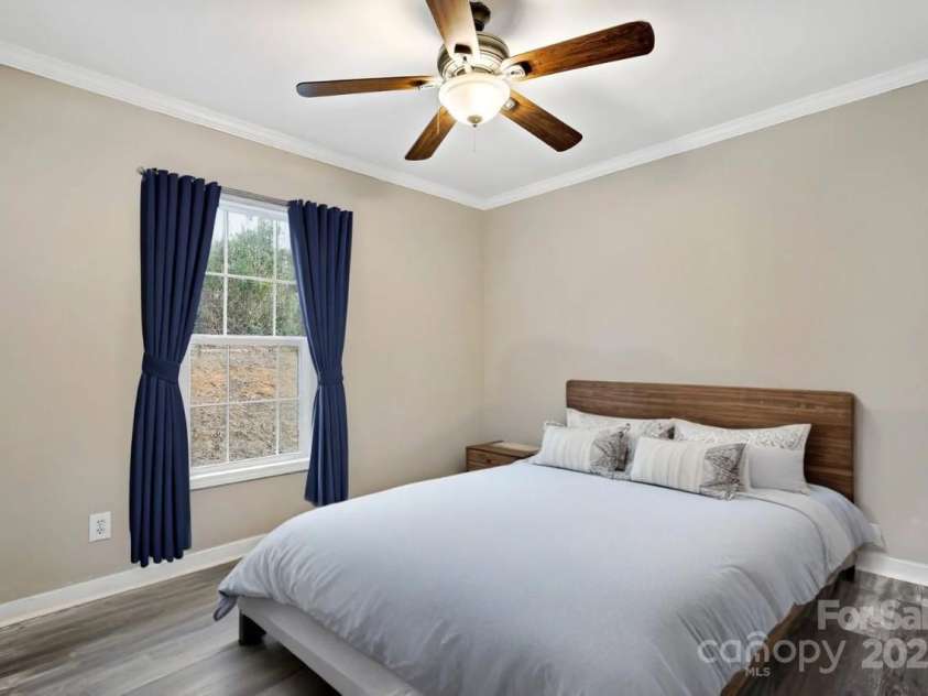 23 Clarks Crossing Way, Black Mountain, NC 28711.  MLS# CAR4263702, YatesRealty ID 3664. Virtually Staged