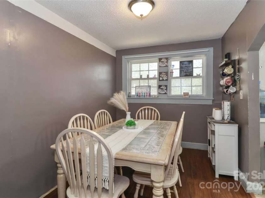 500 13th Street, Kannapolis, NC 28083.  MLS# CAR4318512, YatesRealty ID 3664. 