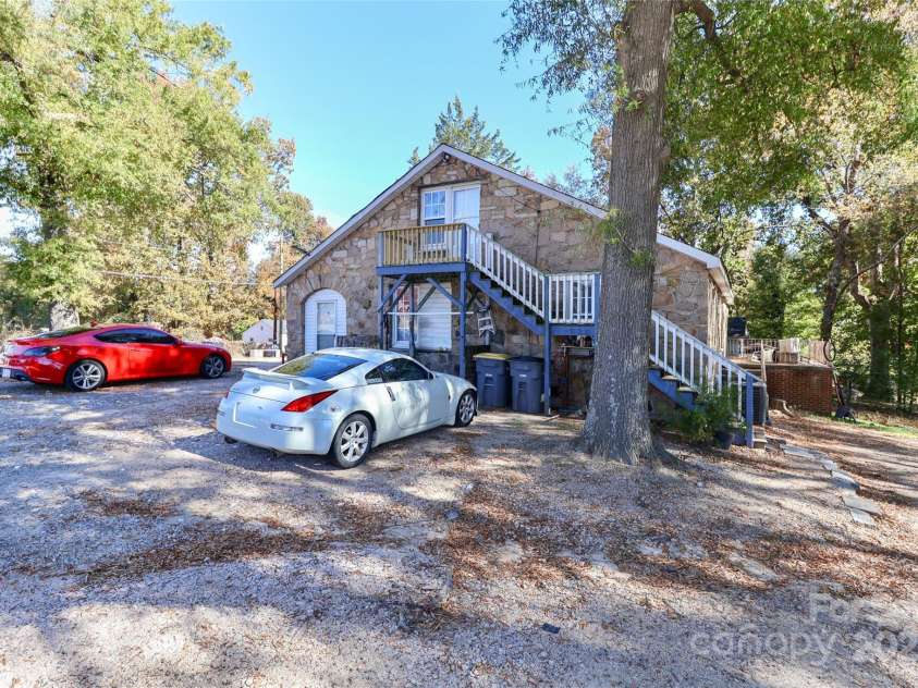 500 13th Street, Kannapolis, NC 28083.  MLS# CAR4318512, YatesRealty ID 3664. 