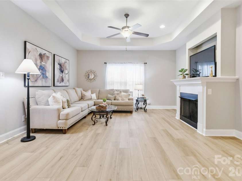 520 River Birch Drive, Salisbury, NC 28146.  MLS# CAR4341475, YatesRealty ID 3664. 