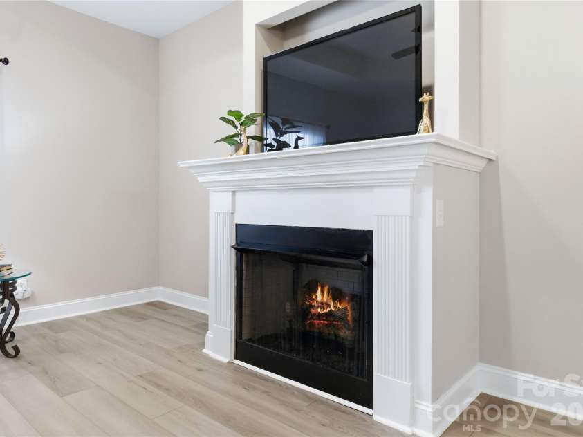 520 River Birch Drive, Salisbury, NC 28146.  MLS# CAR4341475, YatesRealty ID 3664. 