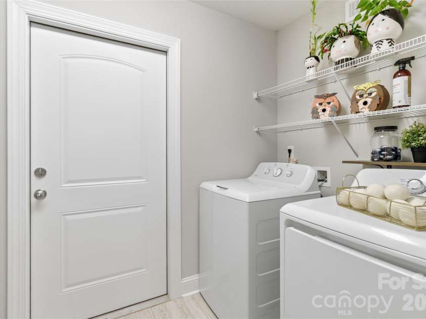 520 River Birch Drive, Salisbury, NC 28146.  MLS# CAR4341475, YatesRealty ID 3664. 