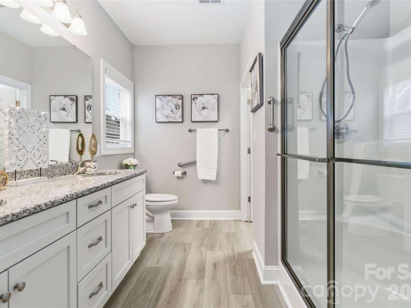 520 River Birch Drive, Salisbury, NC 28146.  MLS# CAR4341475, YatesRealty ID 3664. 