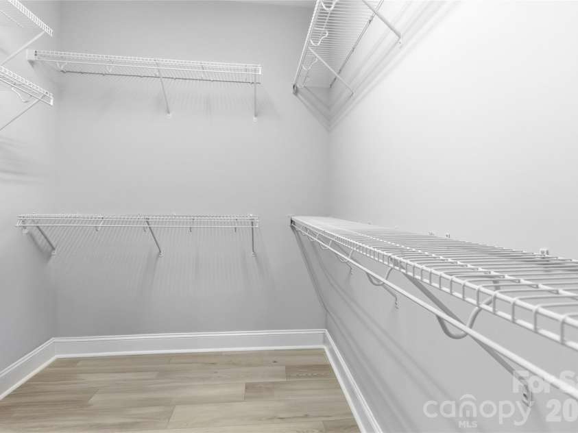 520 River Birch Drive, Salisbury, NC 28146.  MLS# CAR4341475, YatesRealty ID 3664. 