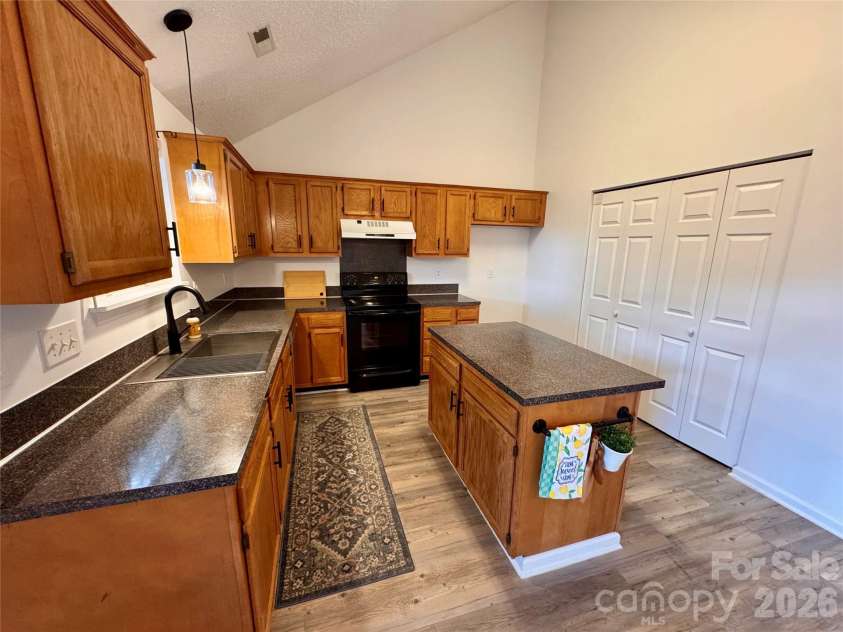 3373 Prescott Place, Concord, NC 28027.  MLS# CAR4398909, YatesRealty ID 36641. 