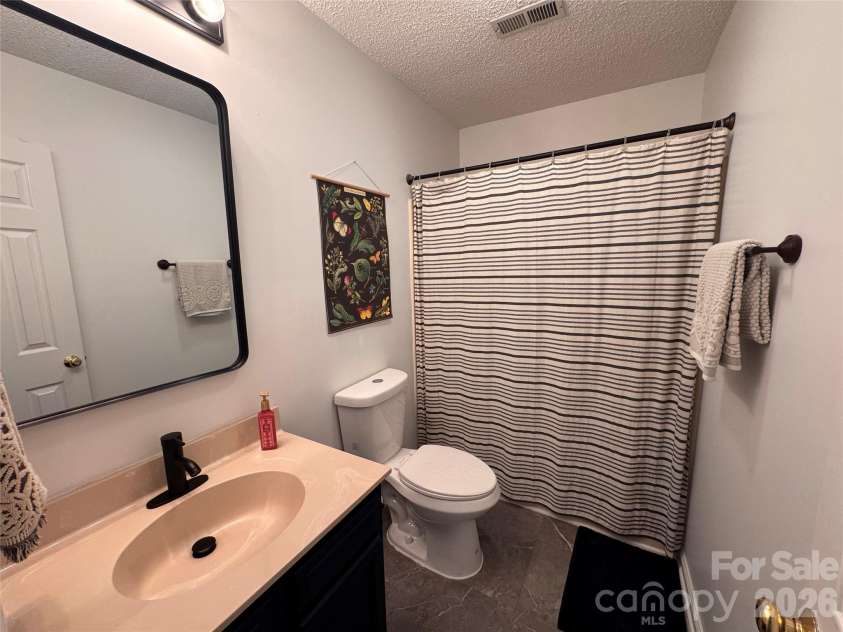 3373 Prescott Place, Concord, NC 28027.  MLS# CAR4398909, YatesRealty ID 36641. Hall bath