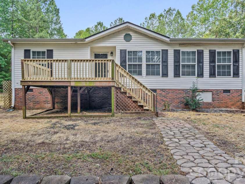 442 Lambs Way, Iron Station, NC 28080.  MLS# CAR4400002, YatesRealty ID 36642. 