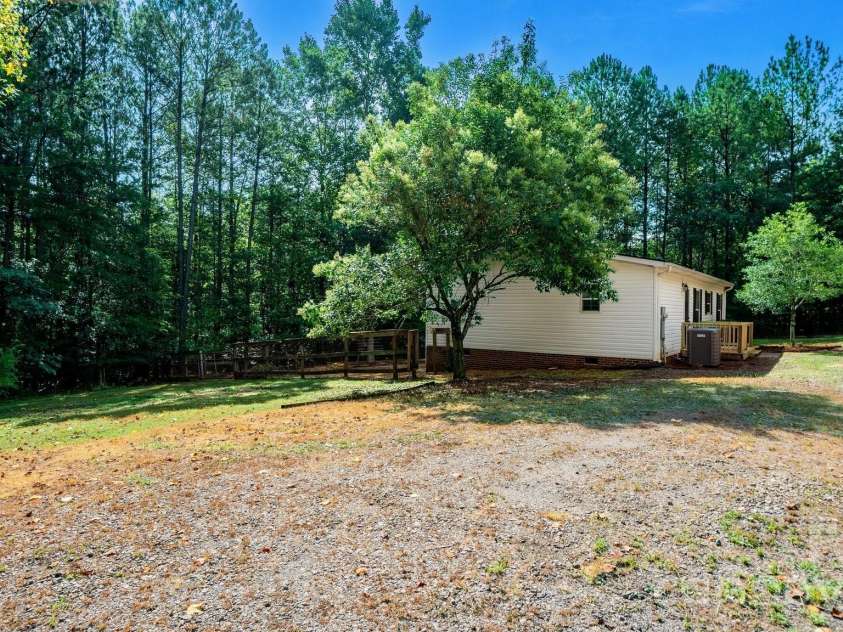 442 Lambs Way, Iron Station, NC 28080.  MLS# CAR4400002, YatesRealty ID 36642. 