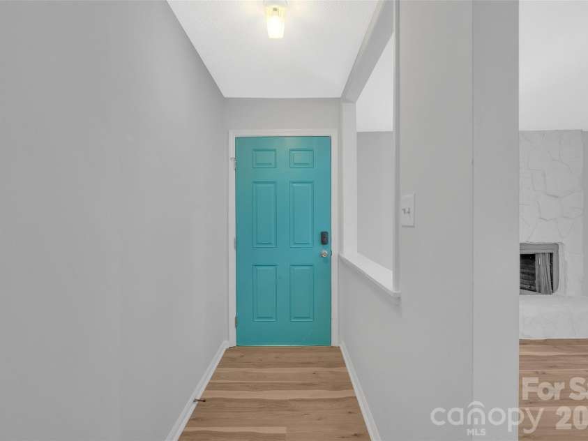 4506 Elm Field Court, Charlotte, NC 28227.  MLS# CAR4400867, YatesRealty ID 36647. 